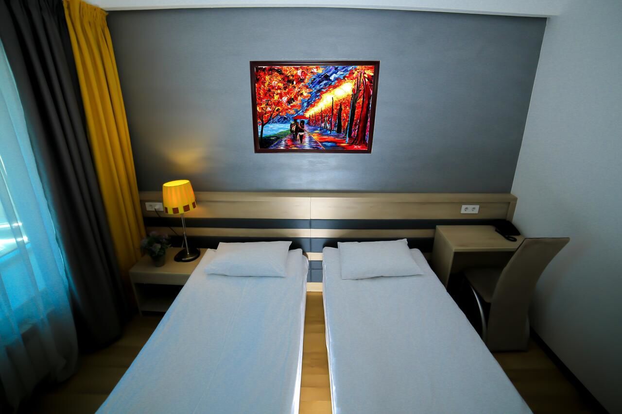 Отель Astra Hotel Алматы-11